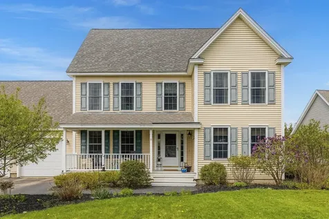 8 Mason Drive Stratham NH 03885