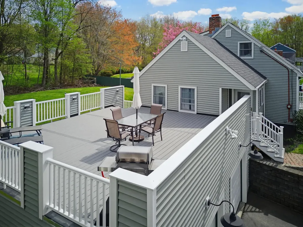 9 Springview Terrace Plaistow NH 03865