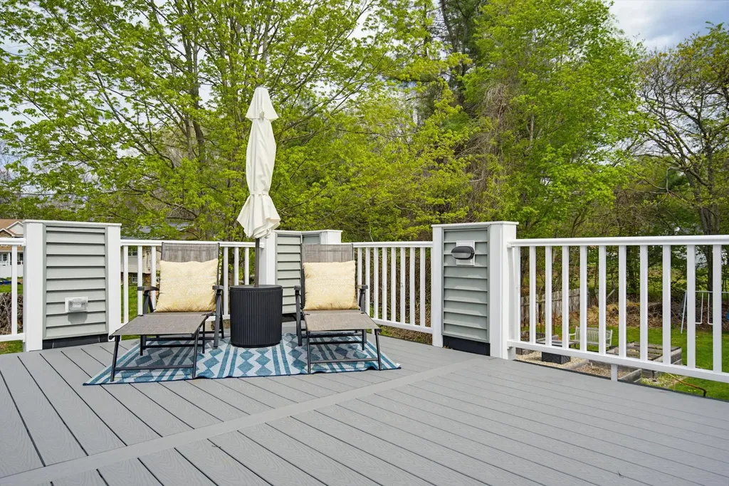 9 Springview Terrace Plaistow NH 03865