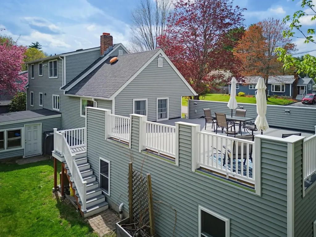 9 Springview Terrace Plaistow NH 03865