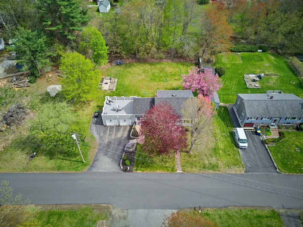 9 Springview Terrace Plaistow NH 03865