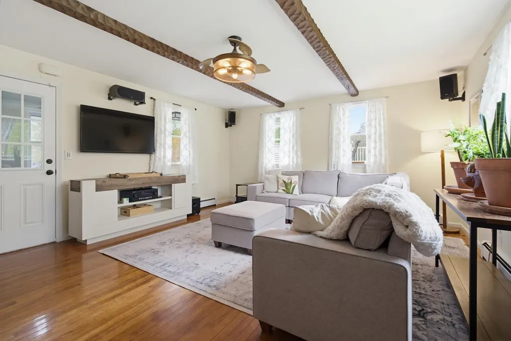 9 Springview Terrace Plaistow NH 03865