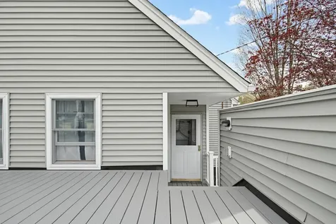 9 Springview Terrace Plaistow NH 03865