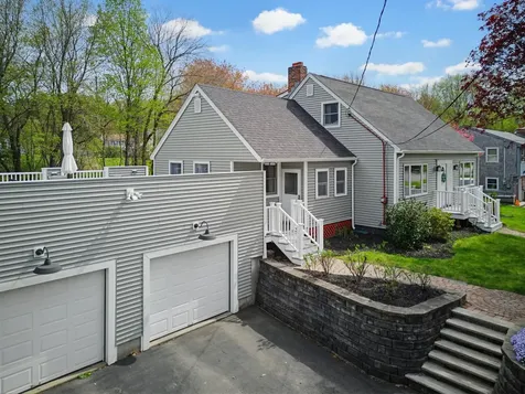 9 Springview Terrace Plaistow NH 03865