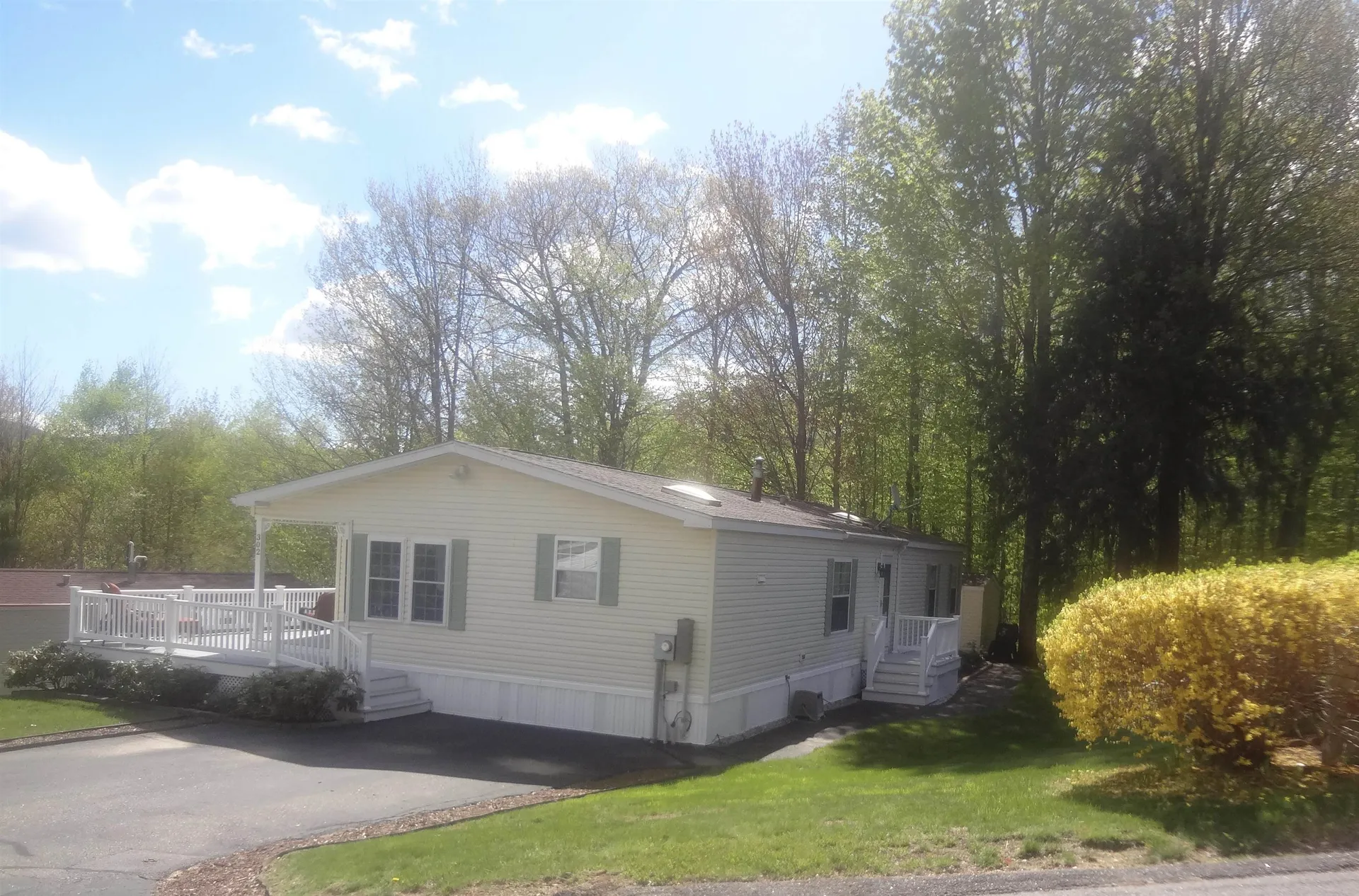 302 Darby Drive Laconia NH 03249
