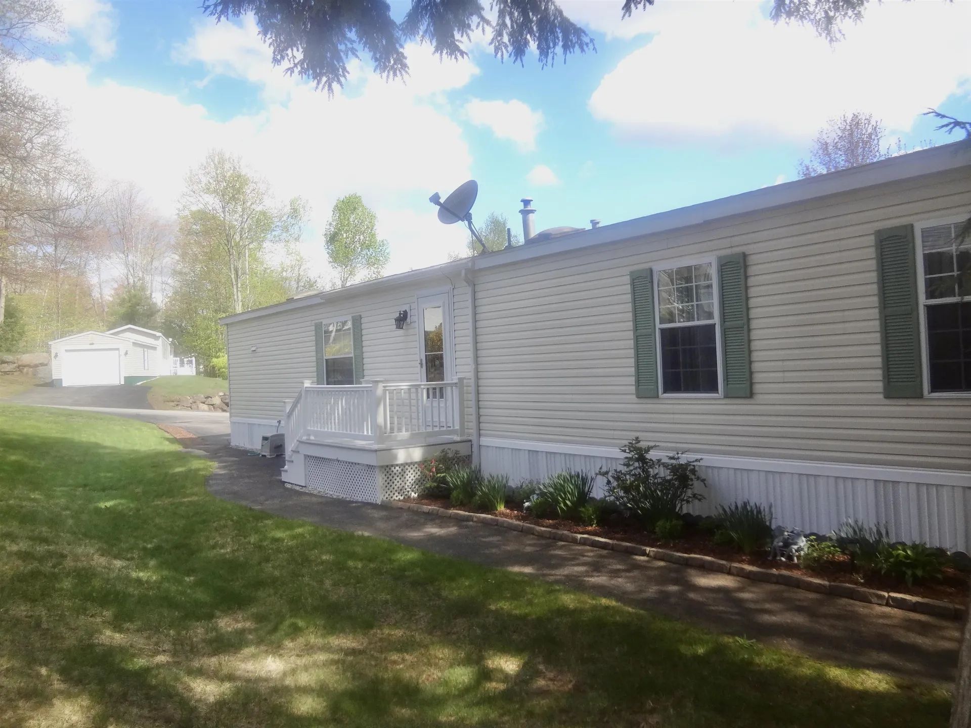 302 Darby Drive Laconia NH 03249