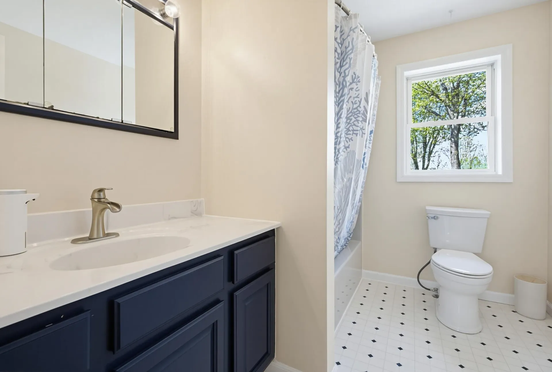 51 Hejo Road Weare NH 03281