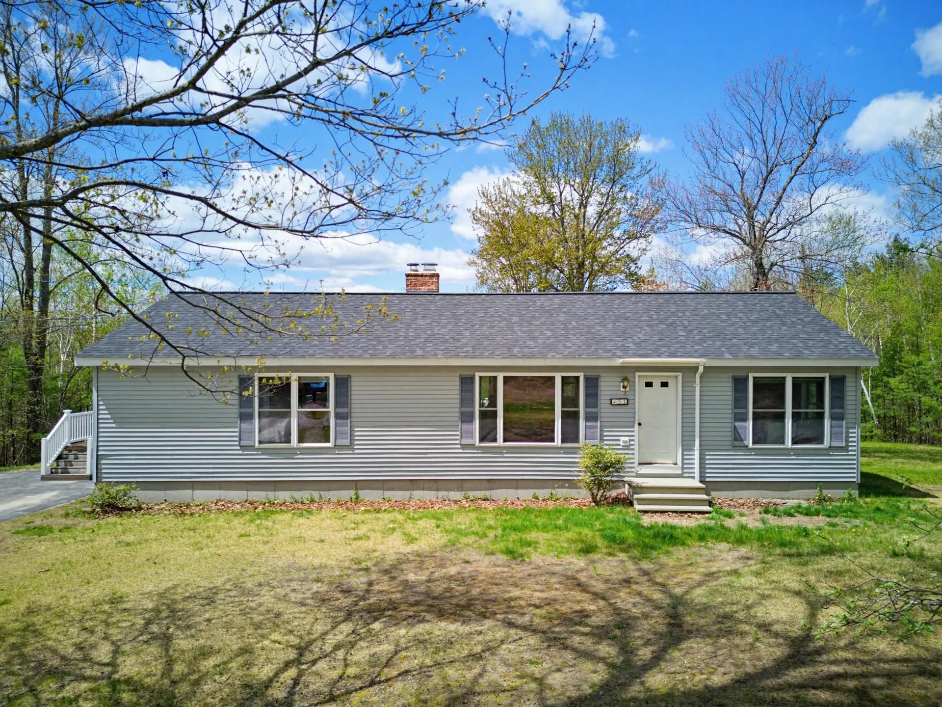 51 Hejo Road Weare NH 03281