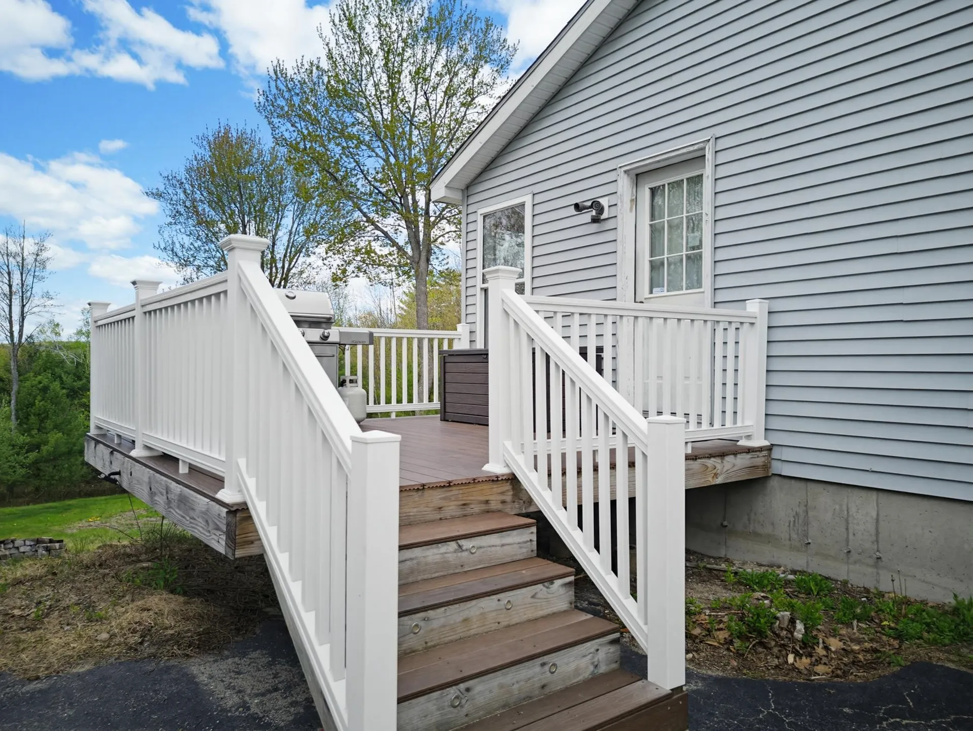 51 Hejo Road Weare NH 03281