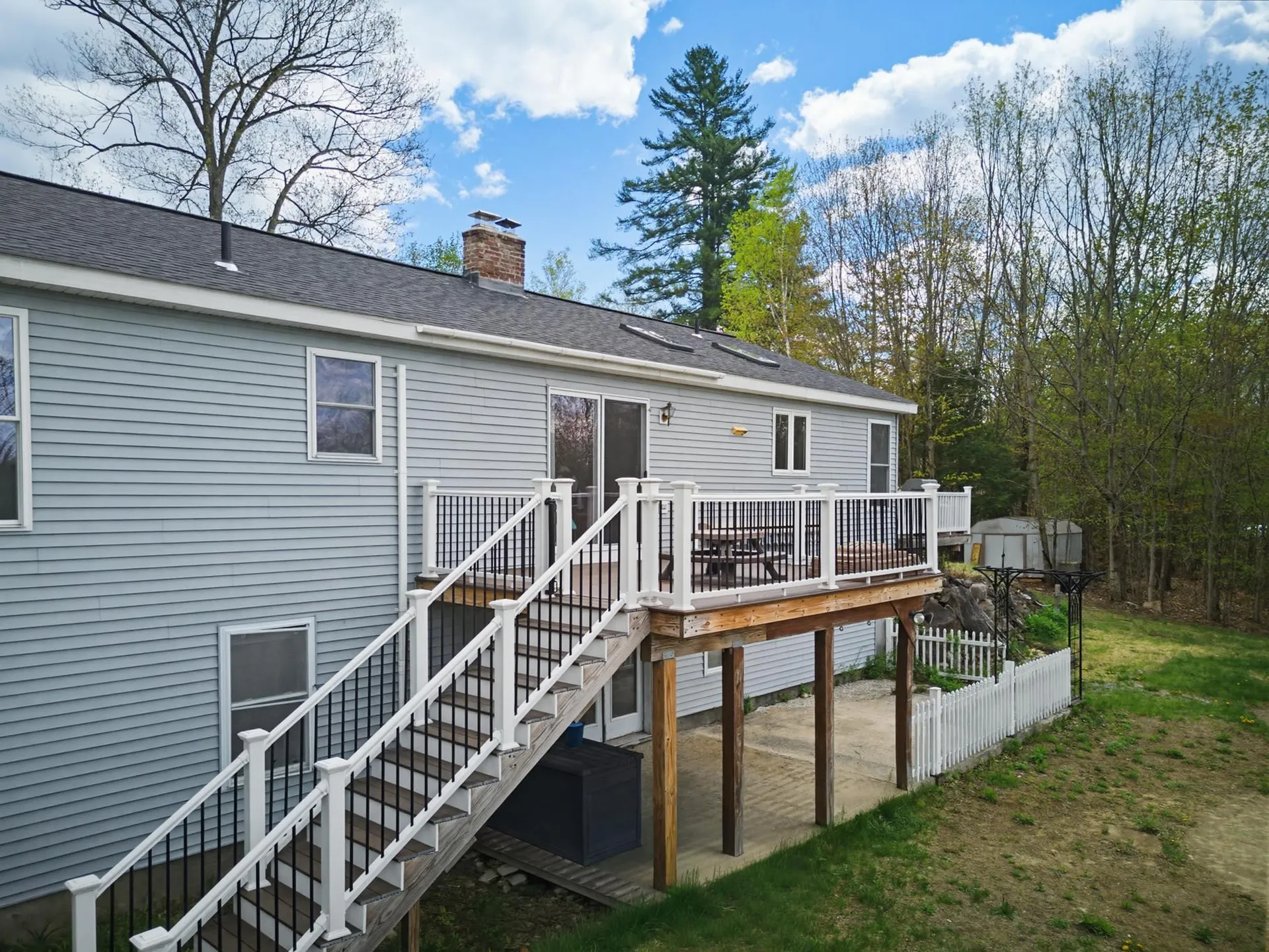 51 Hejo Road Weare NH 03281