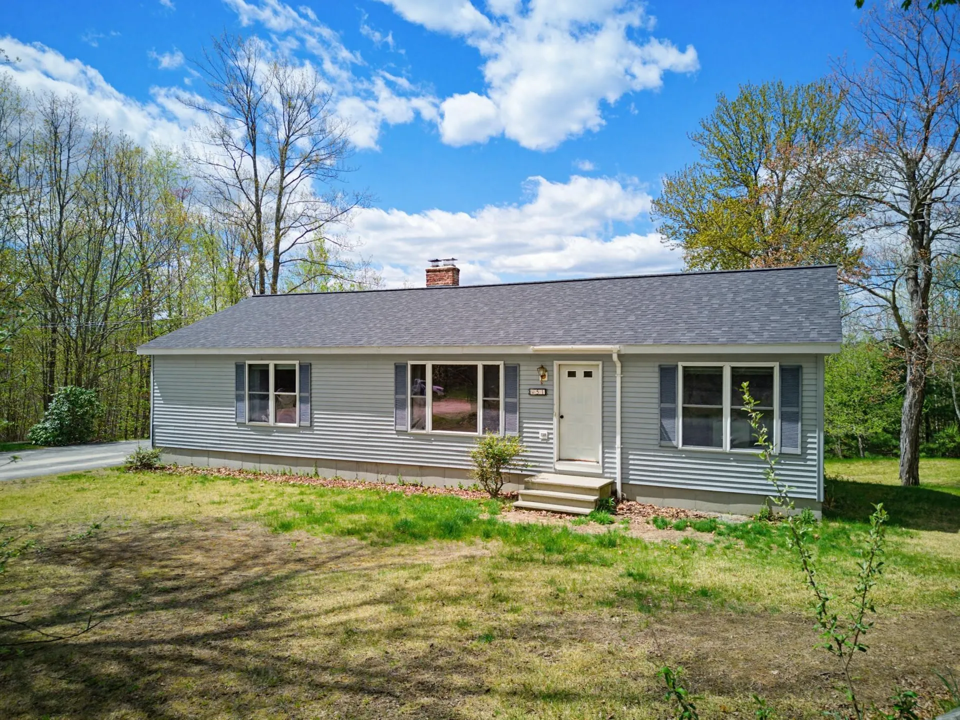 51 Hejo Road Weare NH 03281