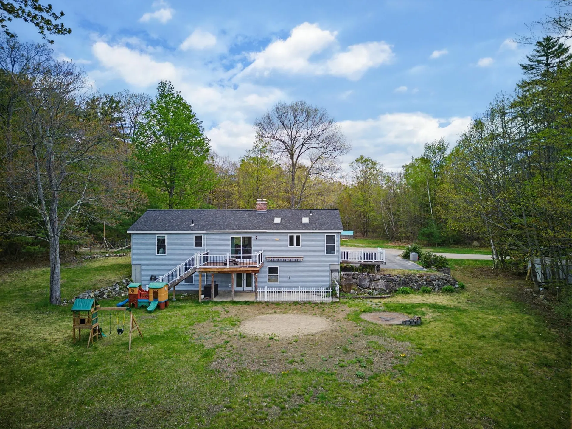 51 Hejo Road Weare NH 03281