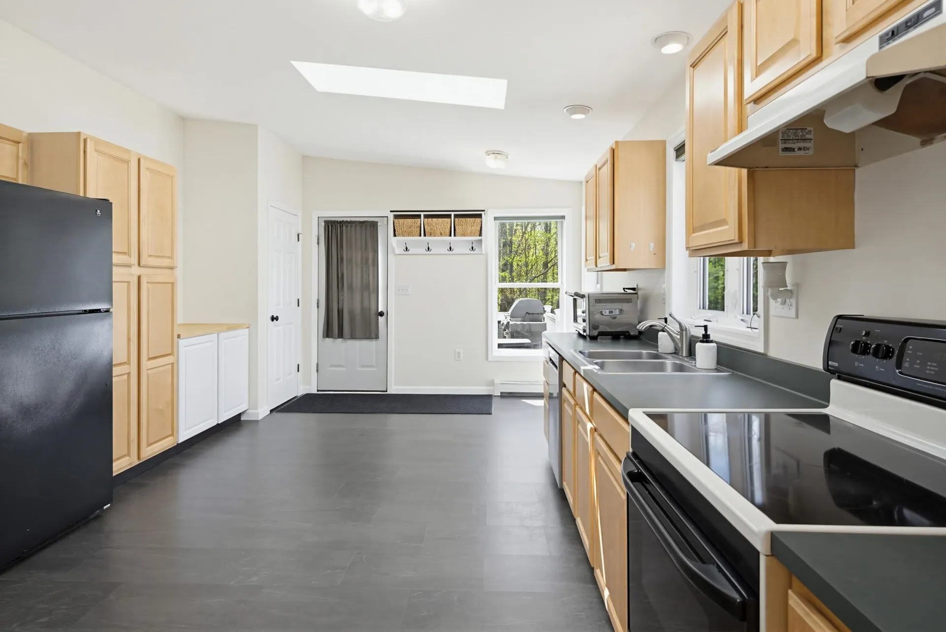 51 Hejo Road Weare NH 03281