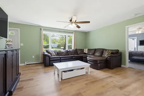 51 Hejo Road Weare NH 03281