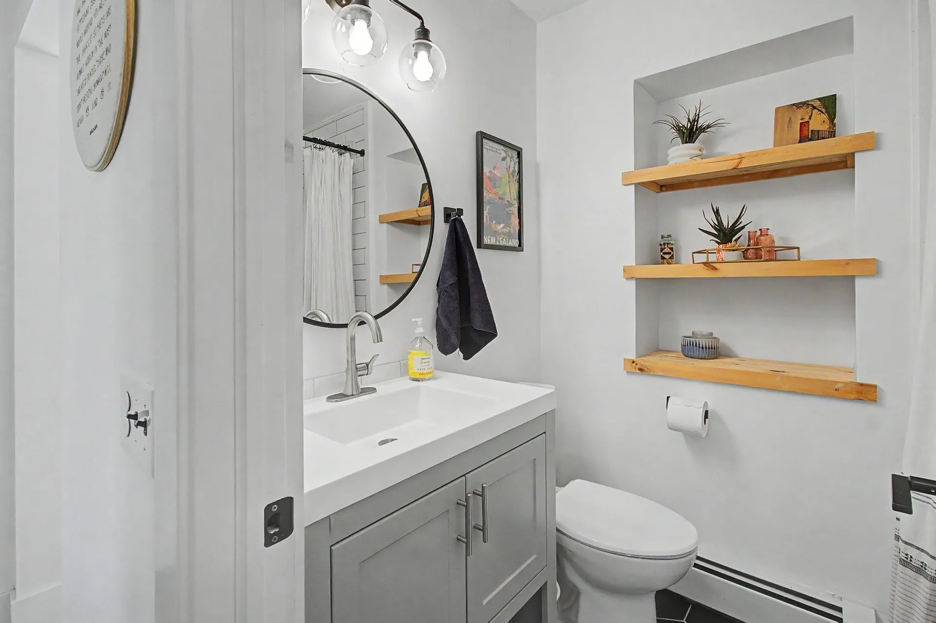 22 Davis Parkway South Burlington VT 05403