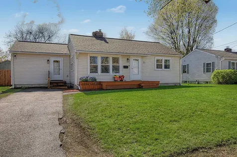 22 Davis Parkway South Burlington VT 05403