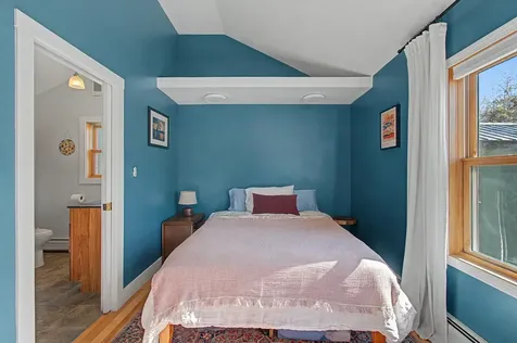 22 Davis Parkway South Burlington VT 05403
