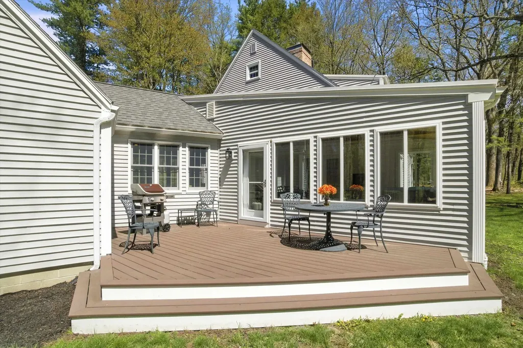 3 Indian Trail Exeter NH 03833