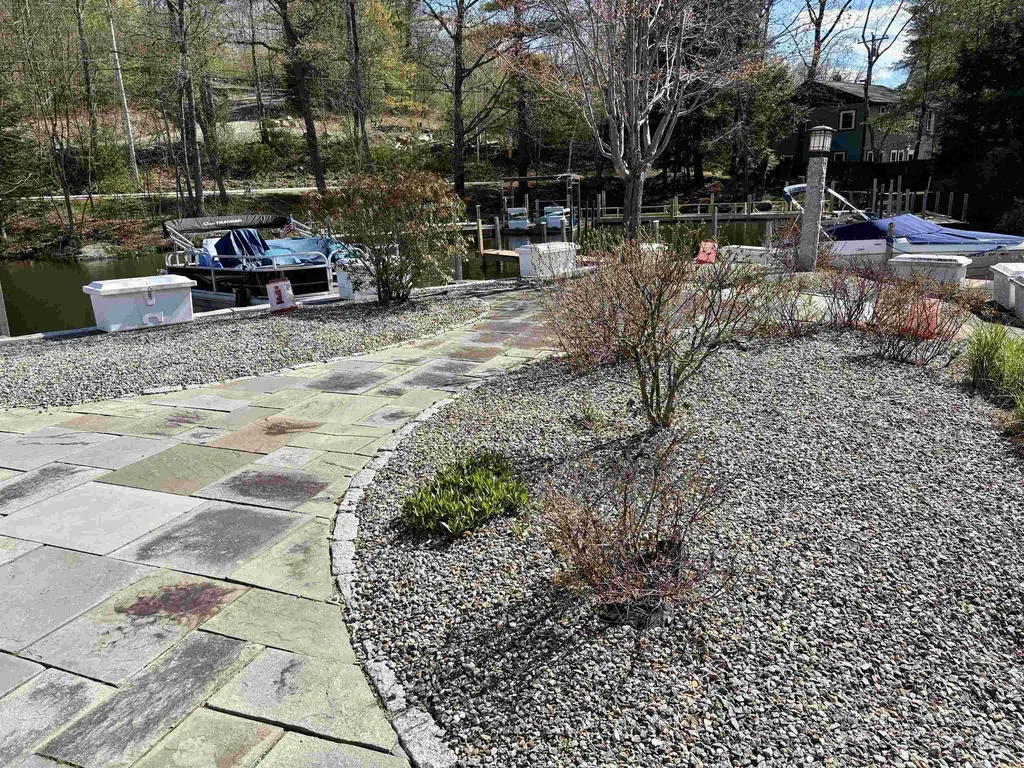 283 River Street Ashland NH 03217