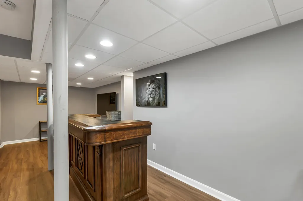 3 Seaver Brook Lane Plaistow NH 03865