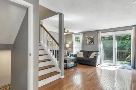 3 Seaver Brook Lane Plaistow NH 03865