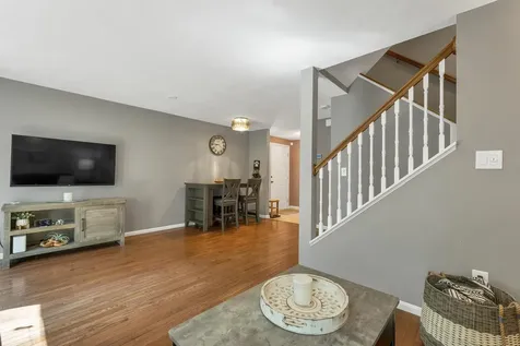 3 Seaver Brook Lane Plaistow NH 03865