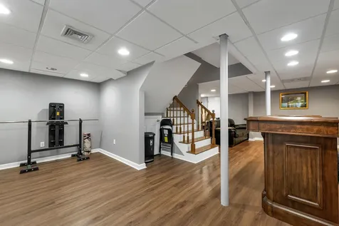 3 Seaver Brook Lane Plaistow NH 03865