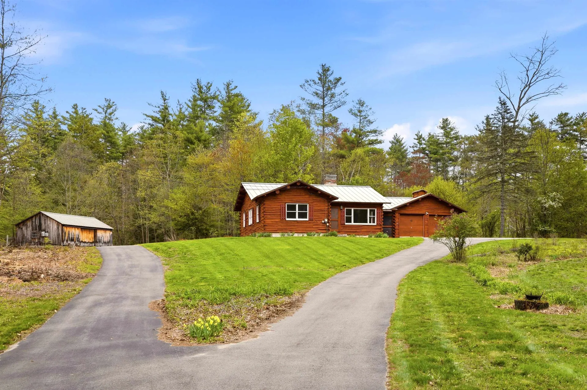 52 Nevins Road Hollis NH 03049