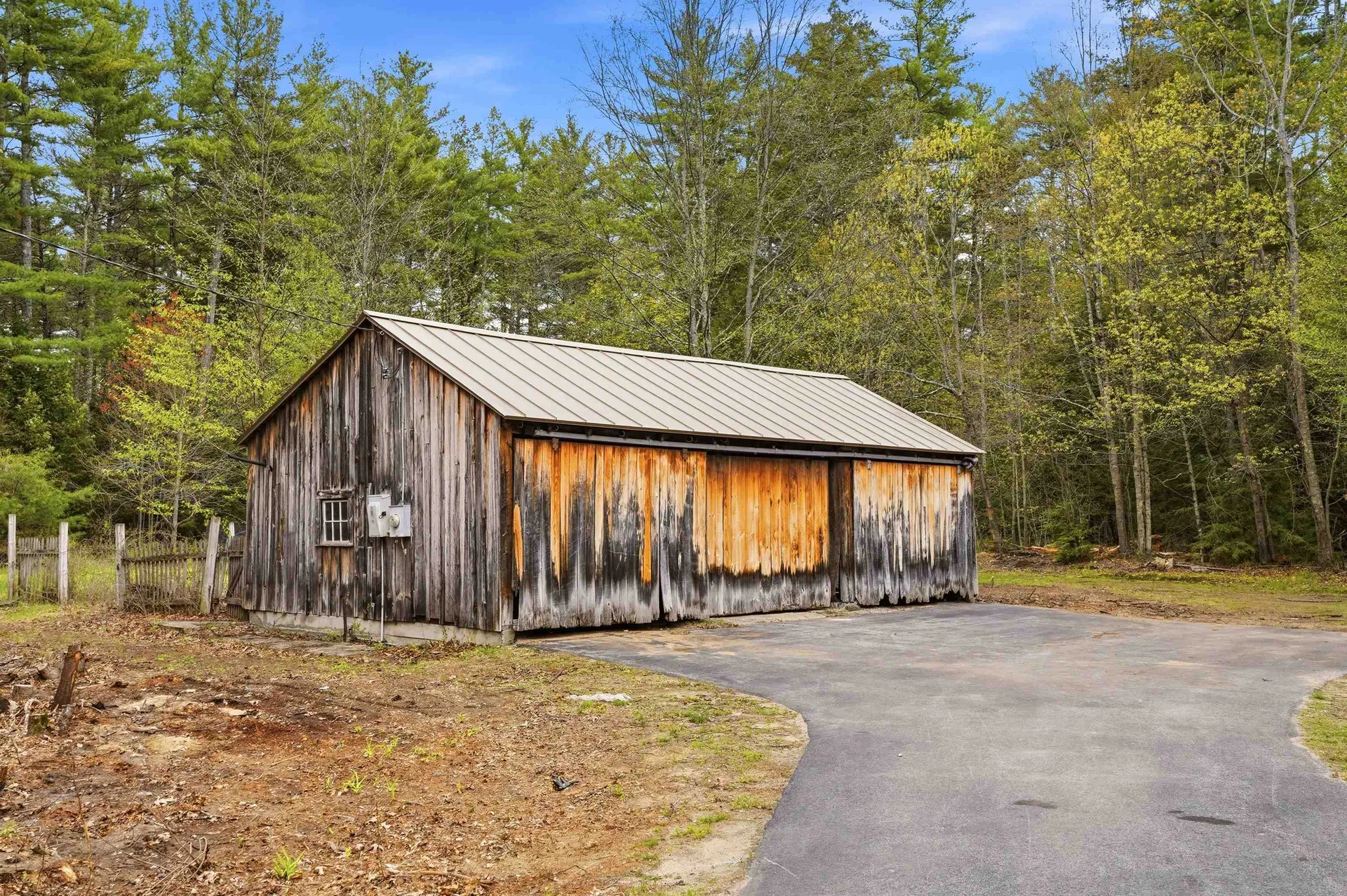 52 Nevins Road Hollis NH 03049