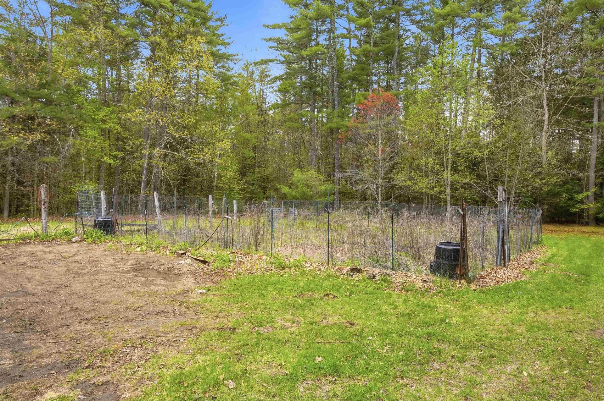 52 Nevins Road Hollis NH 03049