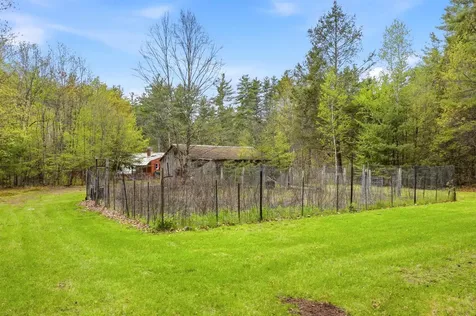 52 Nevins Road Hollis NH 03049