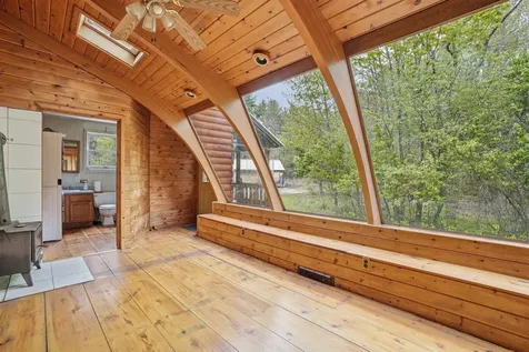 52 Nevins Road Hollis NH 03049