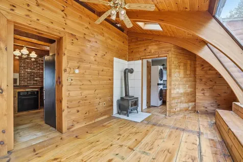 52 Nevins Road Hollis NH 03049