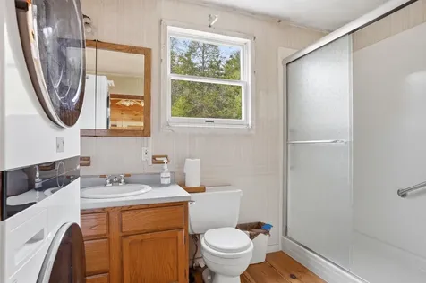 52 Nevins Road Hollis NH 03049