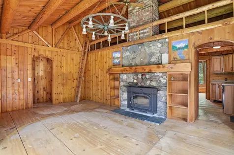 52 Nevins Road Hollis NH 03049