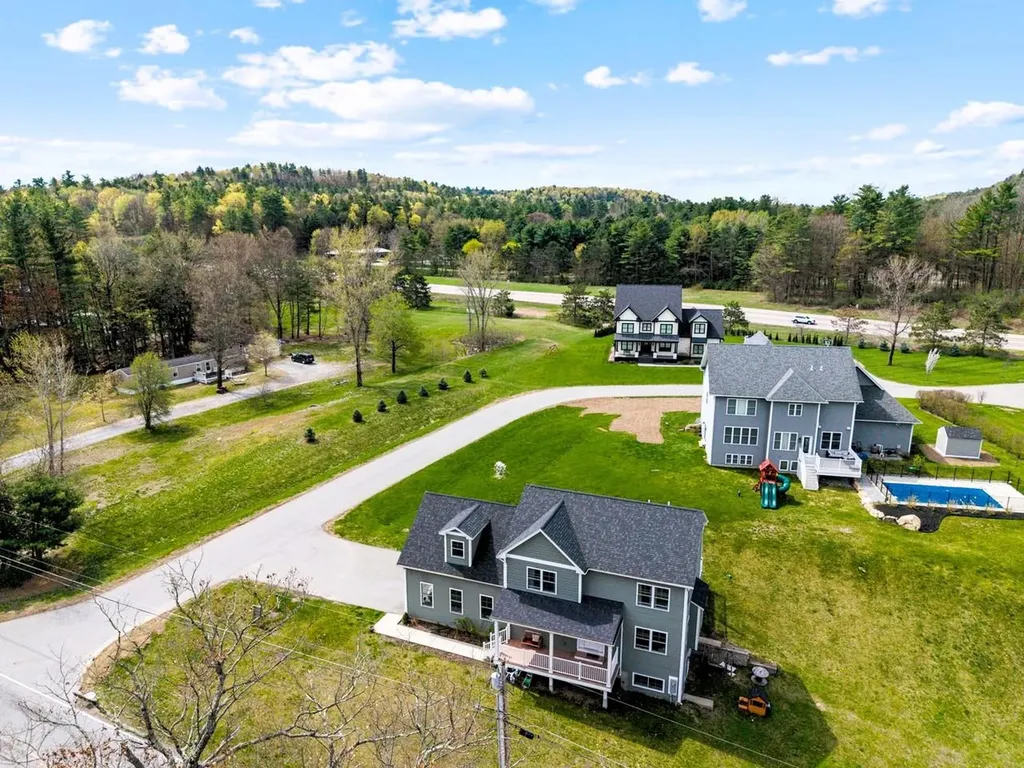 12 Kristen Drive Colchester VT 05446