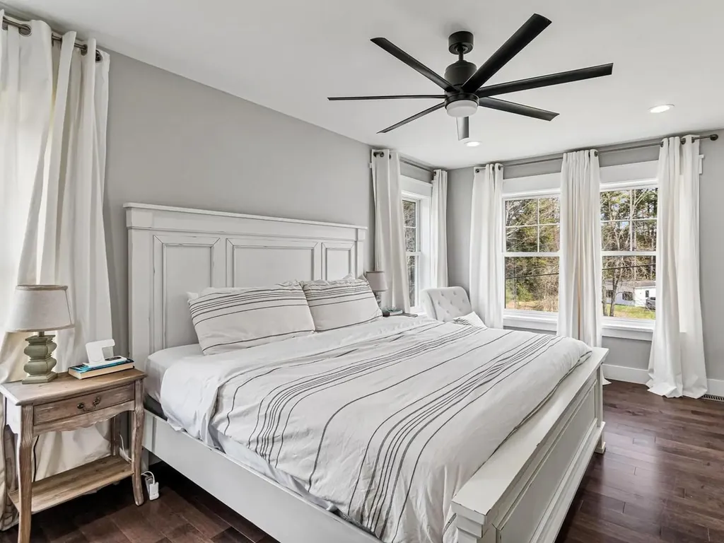 12 Kristen Drive Colchester VT 05446