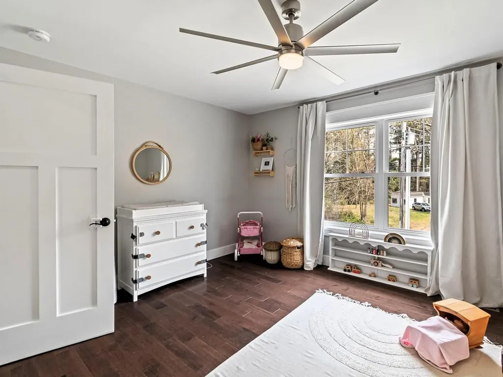 12 Kristen Drive Colchester VT 05446