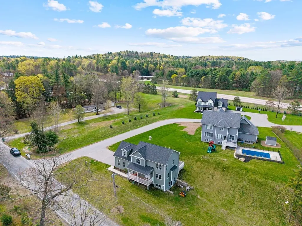 12 Kristen Drive Colchester VT 05446
