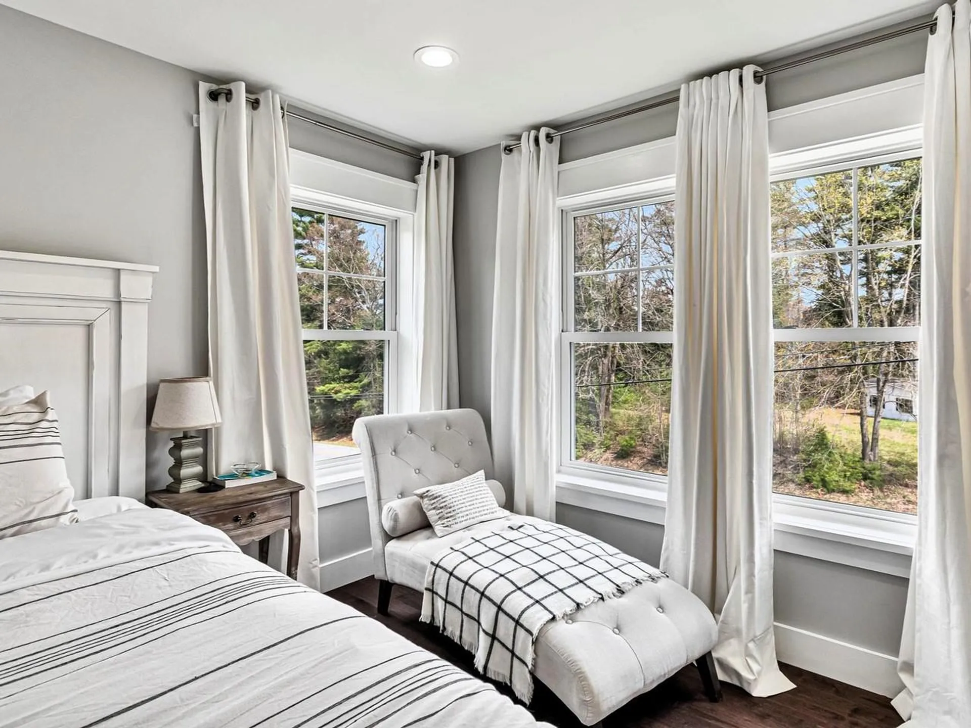 12 Kristen Drive Colchester VT 05446