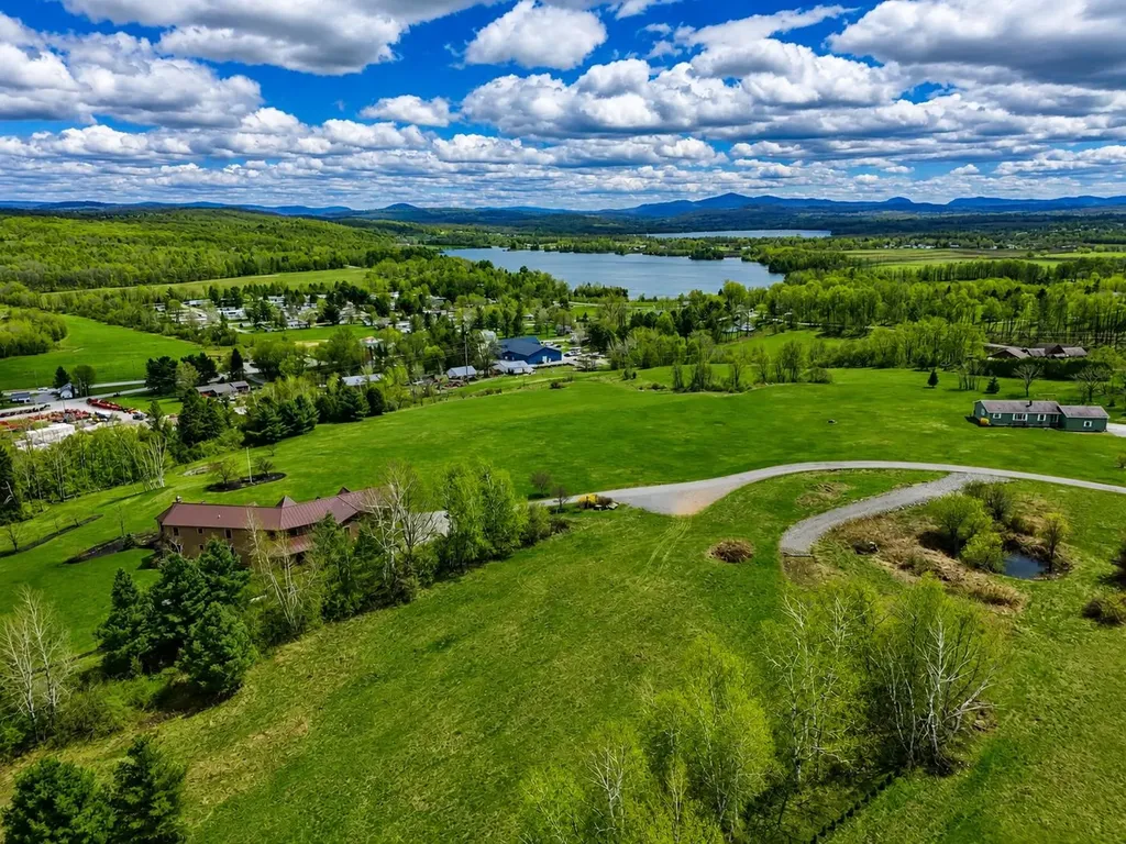 106 Provost Acres Extension Derby VT 05829