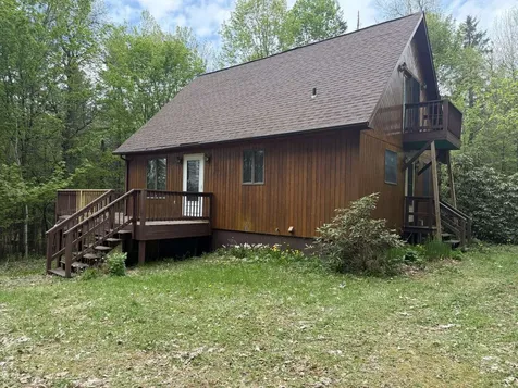 11501 Vt Route 111 Morgan VT 05853