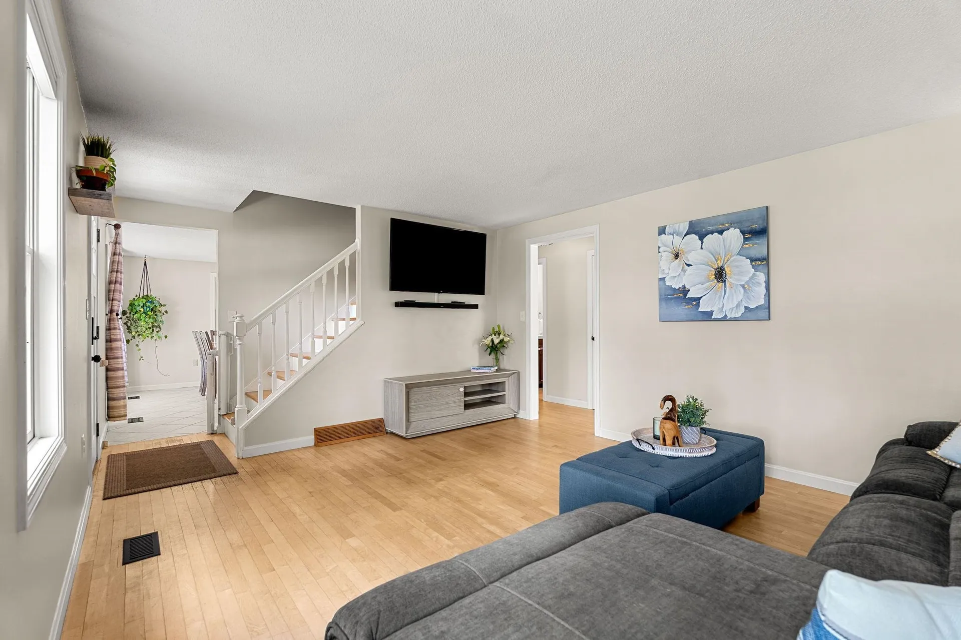 29 Hazel Avenue Nashua NH 03062