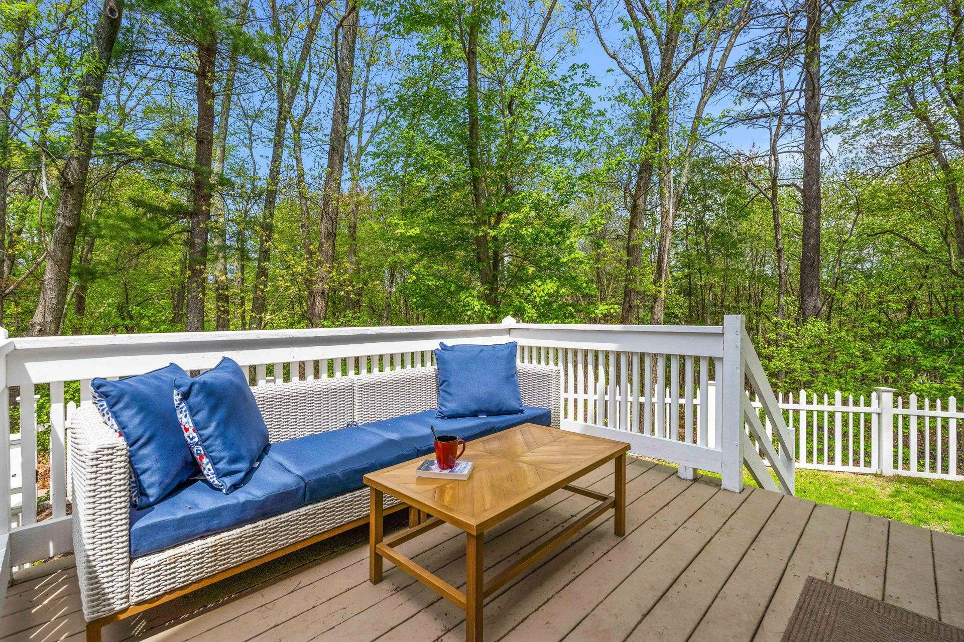 29 Hazel Avenue Nashua NH 03062