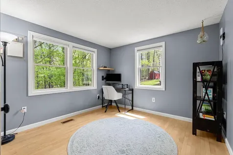 29 Hazel Avenue Nashua NH 03062