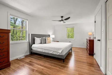 29 Hazel Avenue Nashua NH 03062