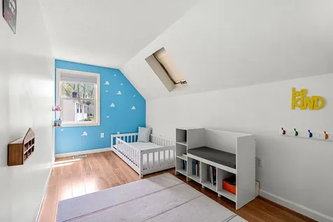 29 Hazel Avenue Nashua NH 03062