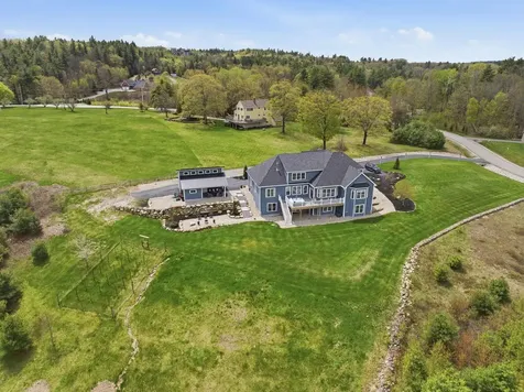 20 Pinnacle Lane Bow NH 03304