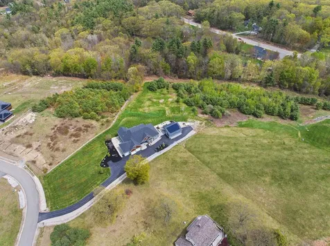 20 Pinnacle Lane Bow NH 03304