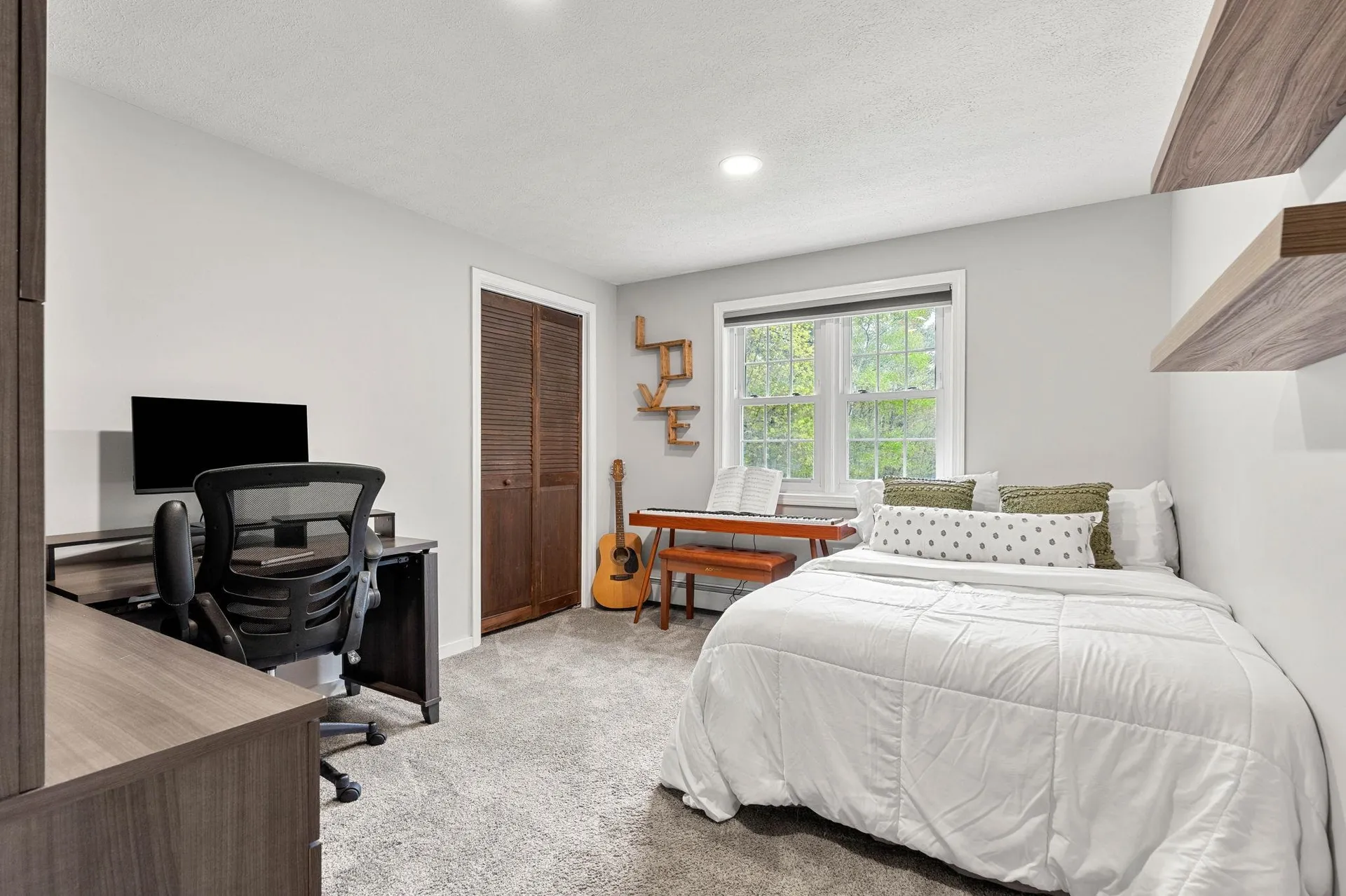 32 Morrison Road Windham NH 03087